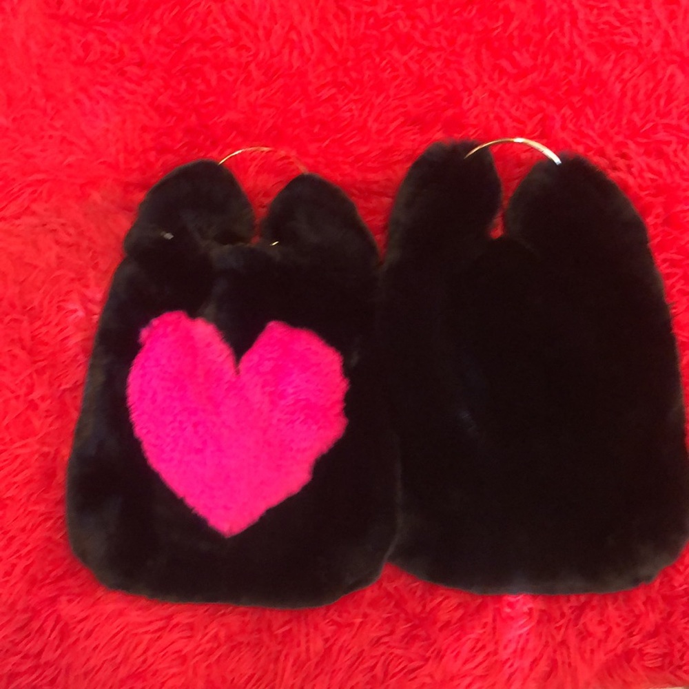 New Arrival - image 4